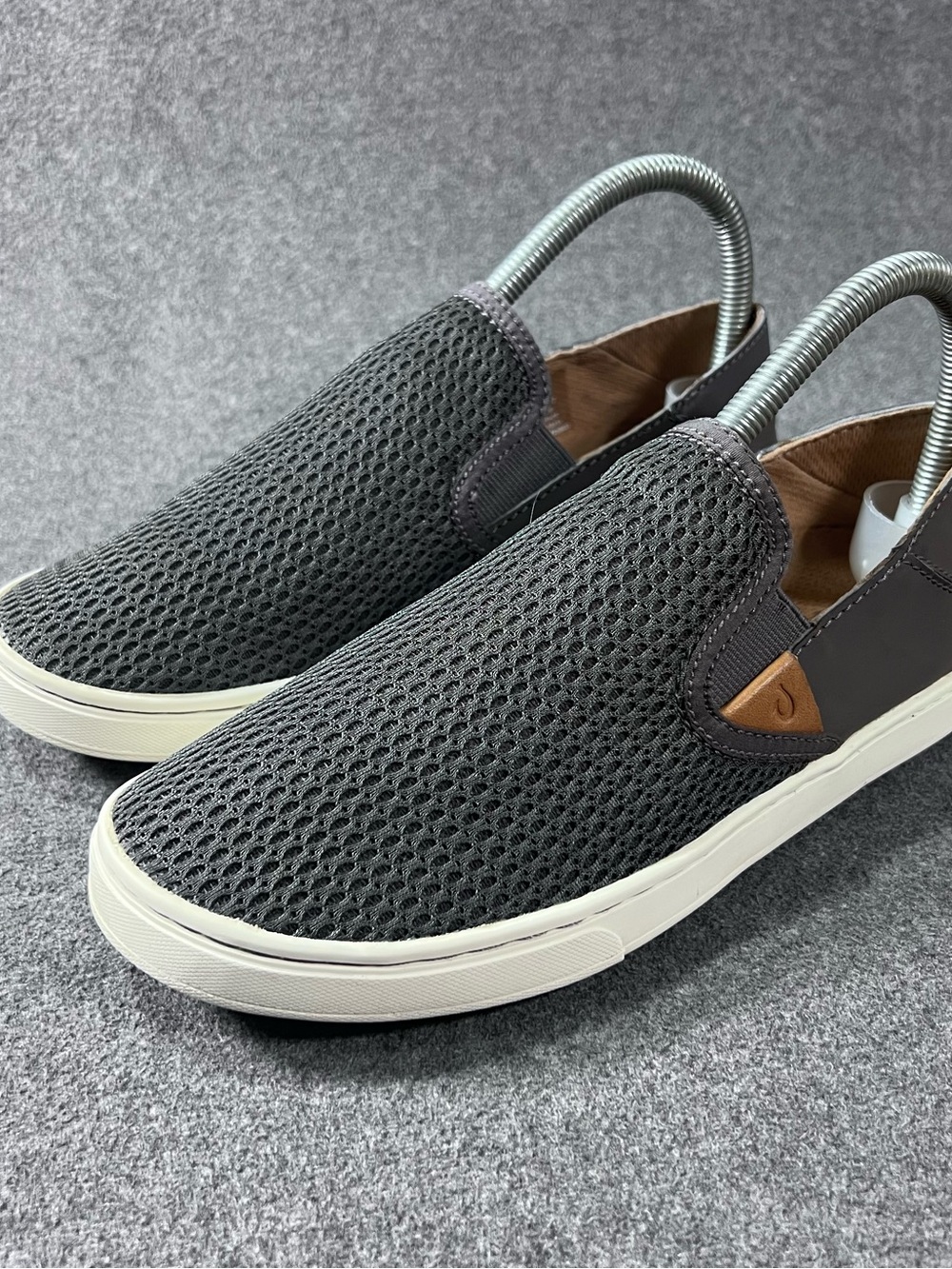 OLUKAI Pehuea Women's Breathable Slip On Shoes Pavement Size 7 Casual Everyday